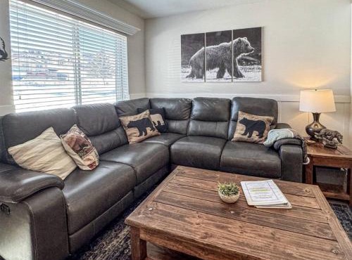 Inn Building Condo 112, updated beautiful condo