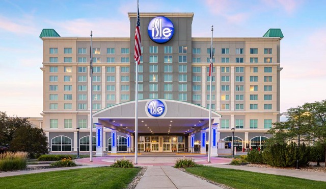 Isle Casino Hotel Waterloo Hotel & Casino - A Caesars Rewards Destination