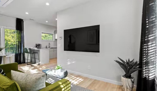 Keeynell Shores Breezy Retreat