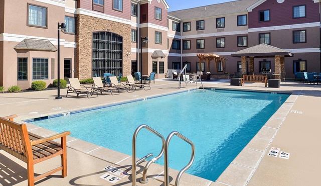 King Suite. Free Breakfast. Pool & Gym. Your Next Trip!