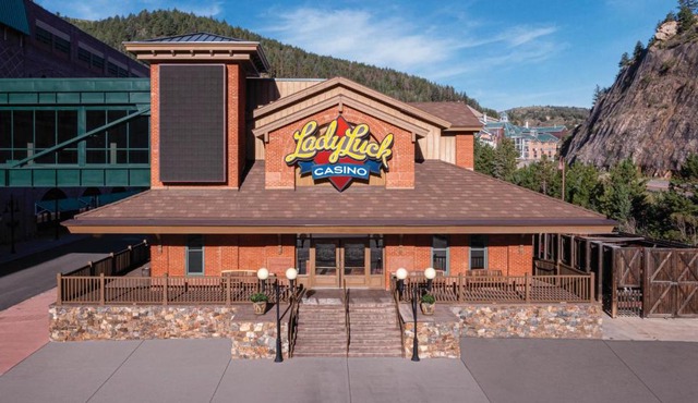 Lady Luck Casino Black Hawk - A Caesars Rewards Destination