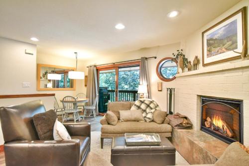 Lagoon Lookout - Beautifully Remodeled, Close to Everything
