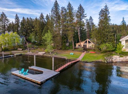 Lake Cabin 4BR - Private Dock & Views