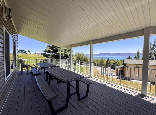 Lake View Cabin New Hot tub and Roku TV