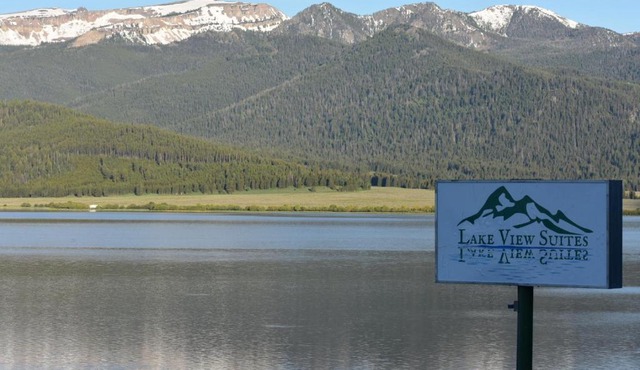 Lake View Suites