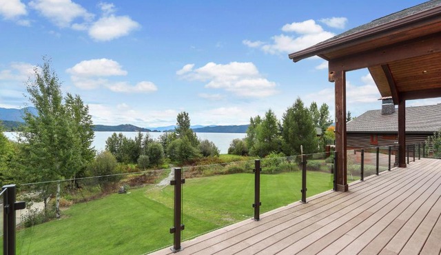 Lakefront Luxury
