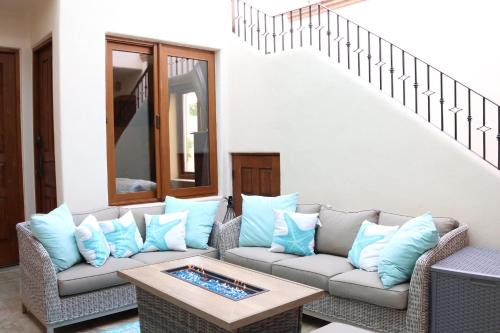 Less than 5 minutes from the beach and community pool!