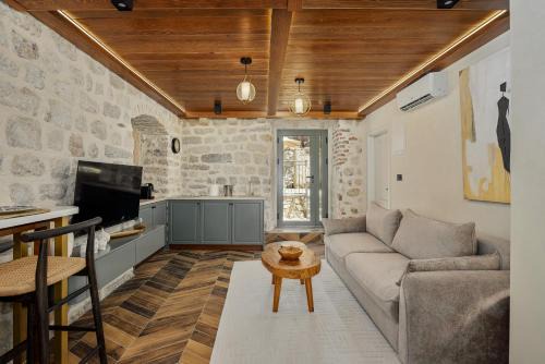 Lina Old Town Apartments
