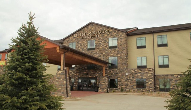 Little Missouri Inn & Suites New Town
