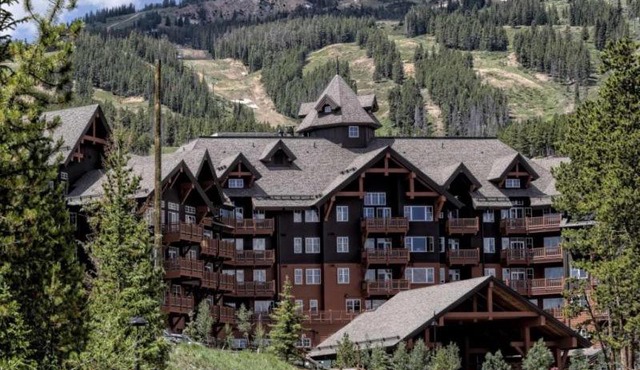 Luxury 2 Bedroom Ski In, Ski Out One Ski Hill Residence Located At The Base Of Peak 8 With Outdoor Plaza