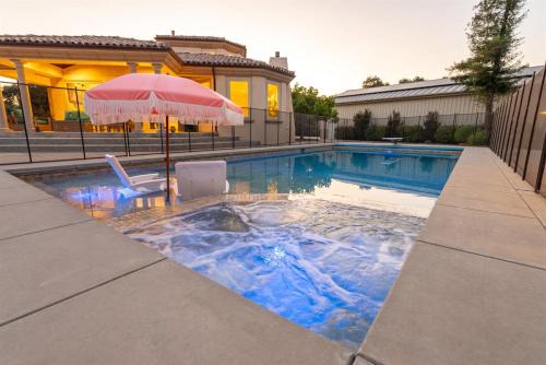 Luxury Estate Pool, Spa, Casita Sleeps 12