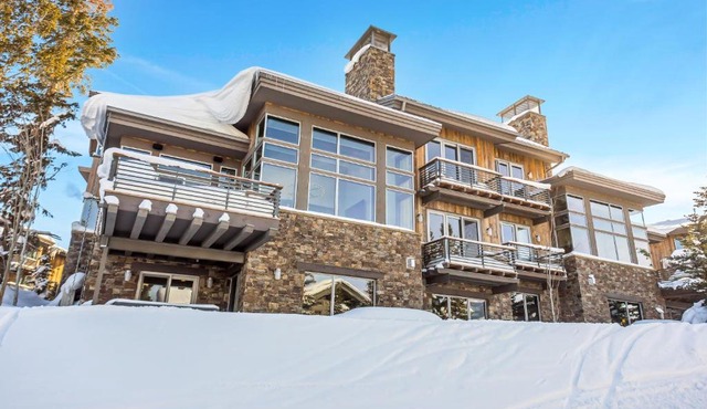 Luxury Five Bedroom Private Home with stunning Park City views home