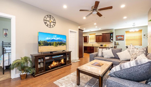 Luxury Home Downtown NAU Route 66 Snowbowl