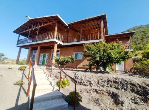 Luxury Ocean-View Villa for Up to 12 Guests - Five Private Bedroom Suites Overlooking Ensenada Bay