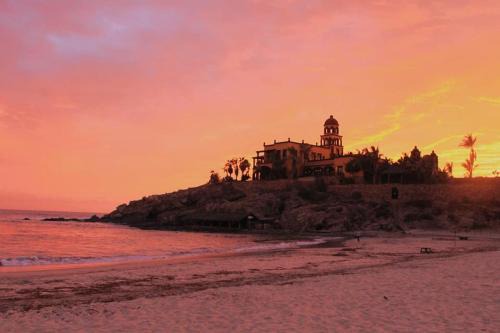 Luxury Oceanfront Trailer Home Cerritos