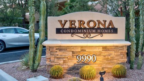 Luxury Paradise Valley Condo Complete Remodel