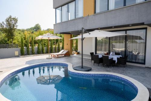 Luxury Scandinavian - Villa Montenegro