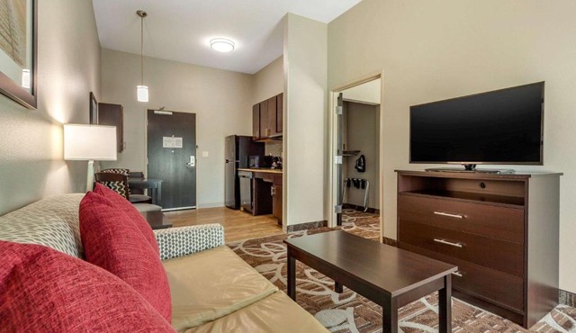 MainStay Suites Lincoln University Area