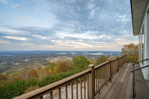 Majestic Mountain Getaway