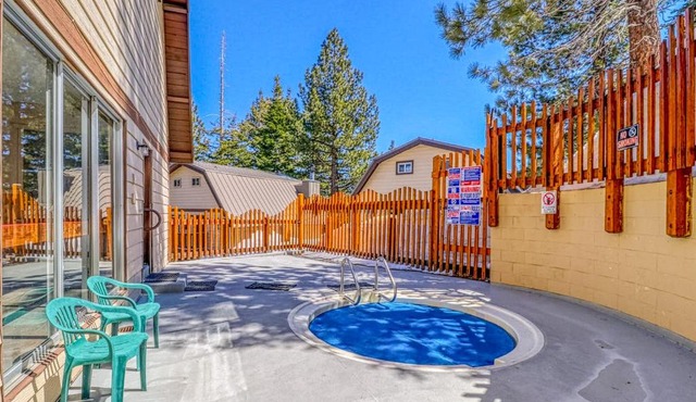 Mammoth View Villas 35