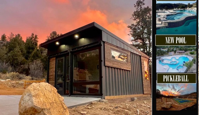 Modern Cabin Near Zion & Bryce w Pool & Hot Tub