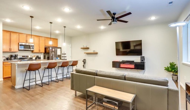 Modern Commerce City Vacation Rental, Near DIA!