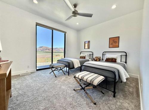 Modern Desert Townhome in Kanab Close to Zion