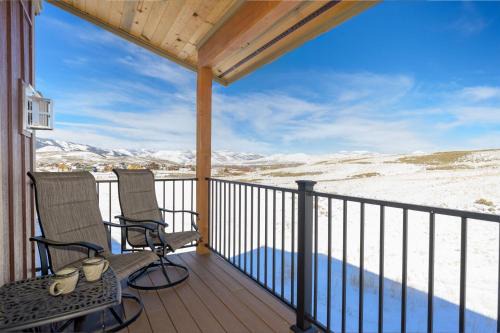 Modern Granby Wonder by Leavetown Vacations