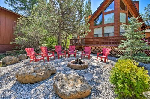 Modern Mountain Chalet: Munds Park Retreat w/Deck