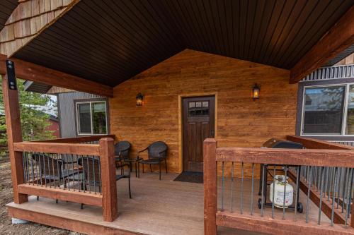 Montana Cabin