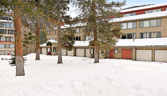 Montezuma Condominiums