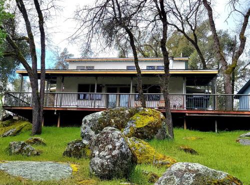 Mossyrock Strawbale Guesthouse