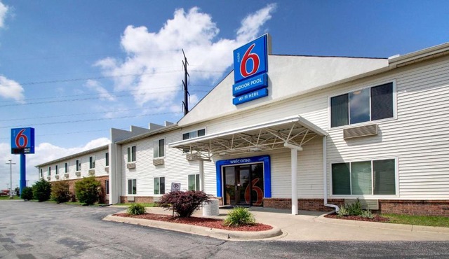 Motel 6-Altoona, IA - Des Moines East