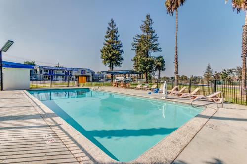 Motel 6-Visalia, CA