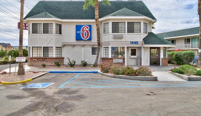 Motel 6-Yuma, AZ - East