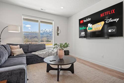 Mountain Green Snowbasin Getaway R5049 Pool