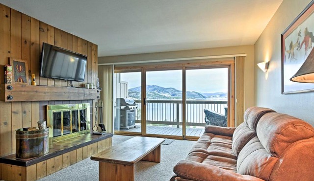Mtn-View Condo w/Hot Tub Access in Dillon!