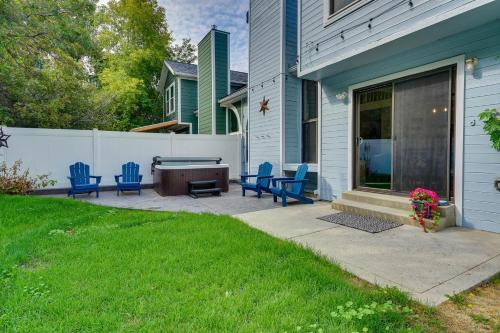 Mtn Views & Canyon Access: Cottonwood Heights Home