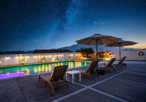 Navigate Stays Cozy Coachella Cove DHS Pool & Spa
