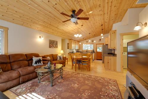 Near Hikes: Arnold Cabin w/EV Charger & Fire Pit