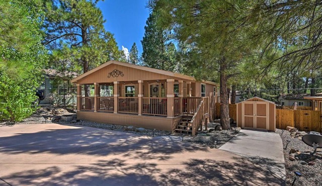 Near Hiking: Munds Park Cabin w/Deck & Yard