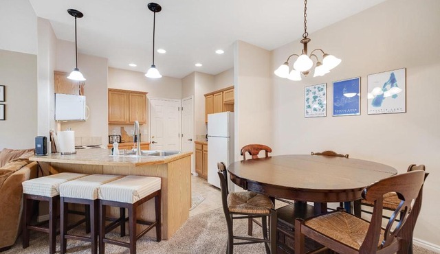 Near Tamarack AC Kitchen TV Washer Dryer