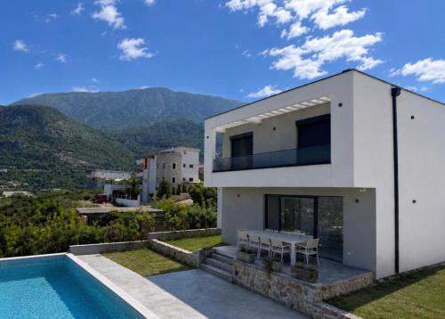 NeNi Villa