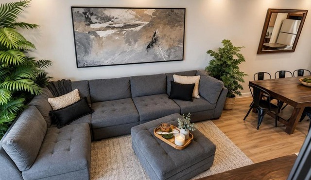 NEW! Boise Grove - 3 En - Suite Bedrooms- E Bikes