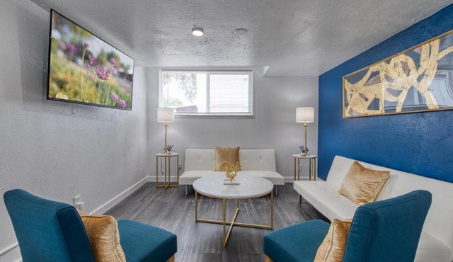 New Downtown Boise on Bsu Campus 3 Beds Sleeps 6