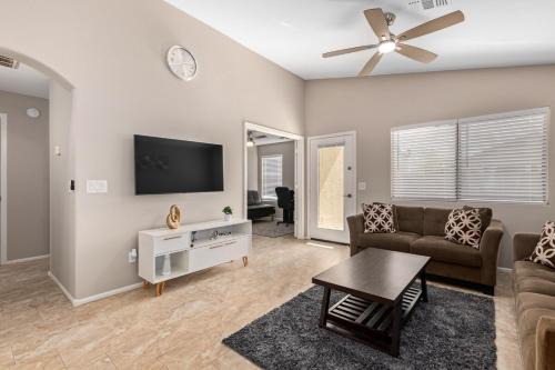 New! Your Home away from Home!
