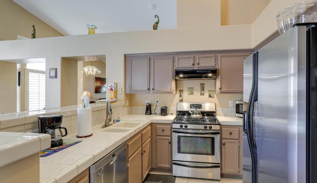 North Las Vegas Home ~ 5 Mi to Fremont St!