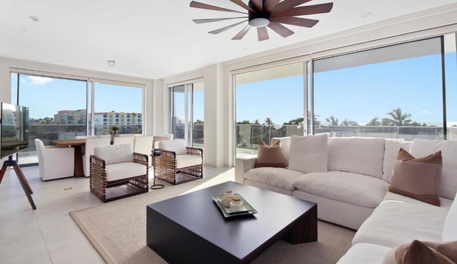O Condominium Beachfront Residences, by Bocobay Aruba