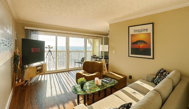 Ocean Haven Beachfront Getaway by Redondo Pier