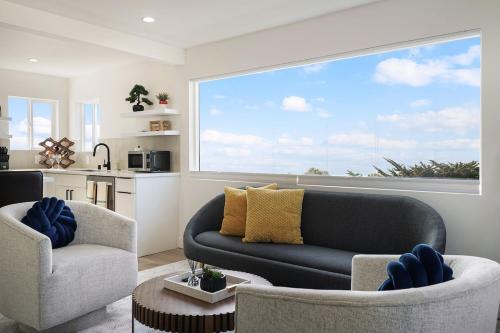 Oceanview Sunset View 3BR Luxe Home Yard